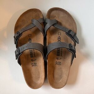 NWOT BIRKENSTOCK MAYARI SZ 37